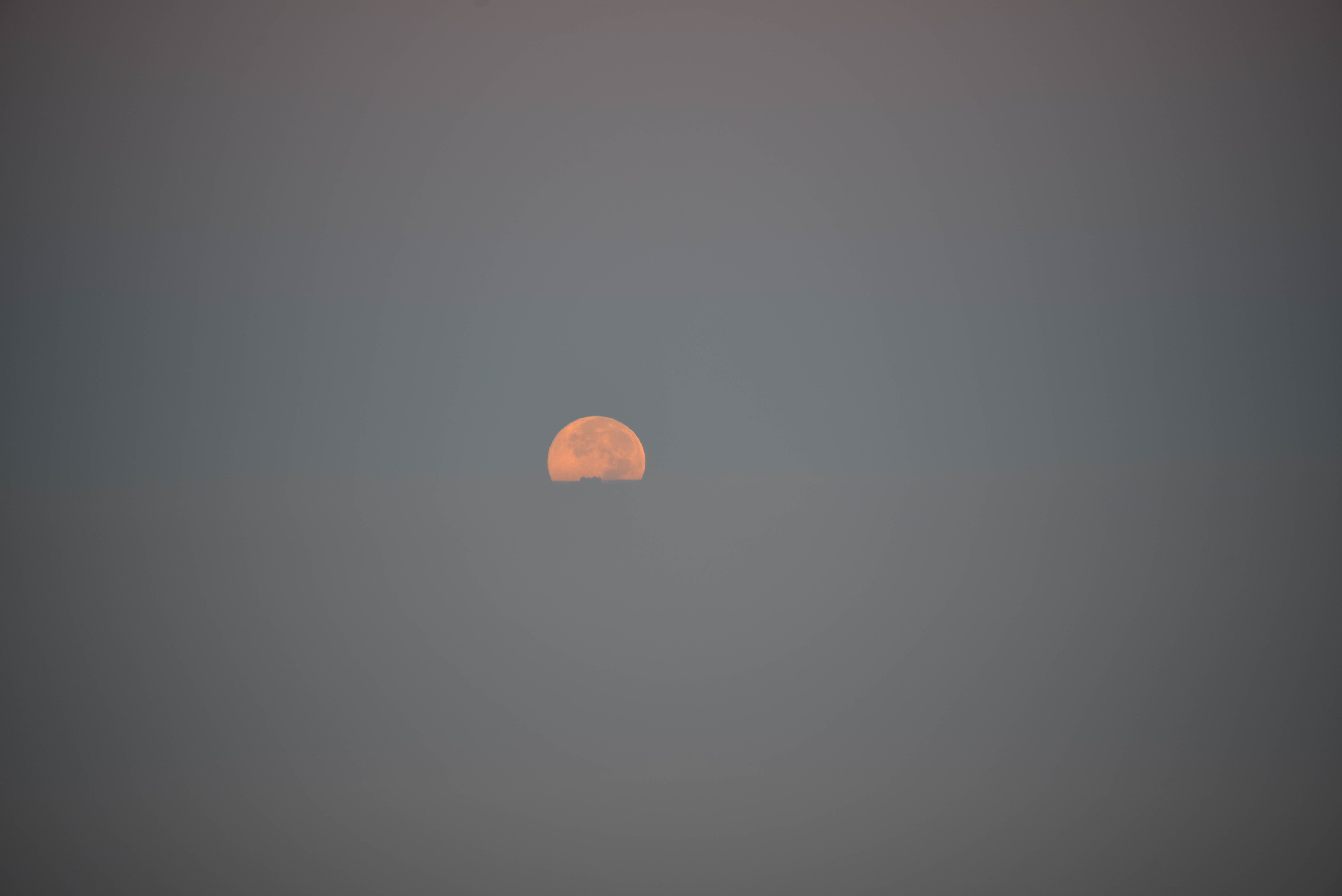 Harvest Moonset
